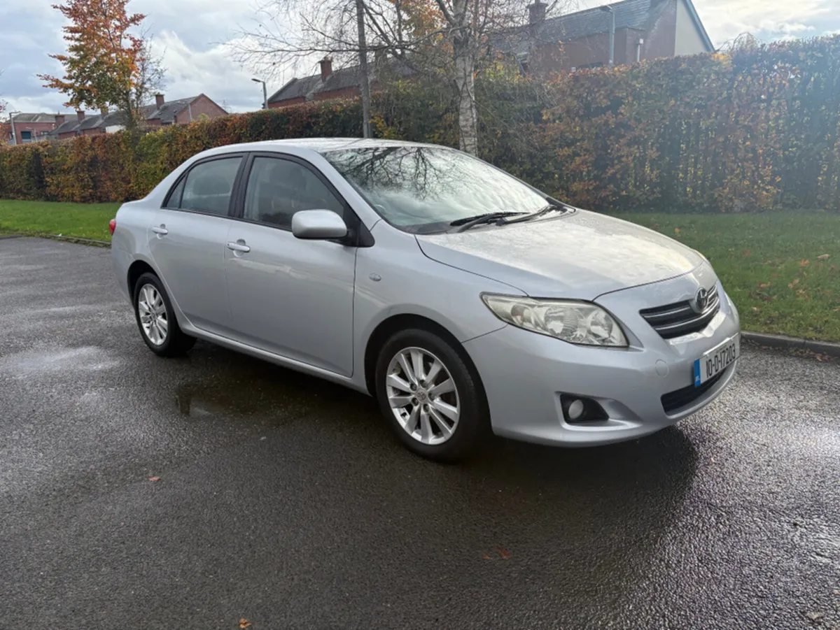 Toyota Corolla 1.4 LUNA SAL 4DR - Image 2