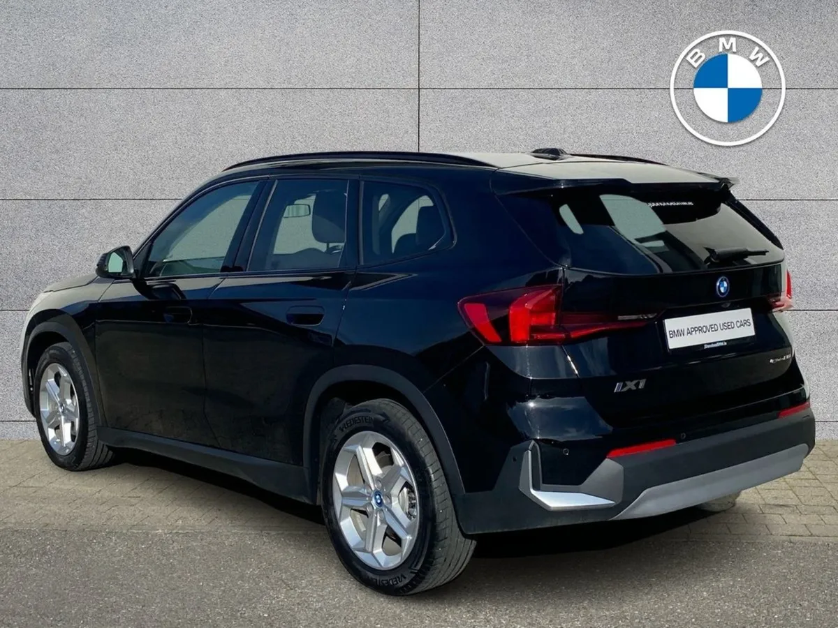 BMW iX1 eDrive20 Sport - Image 3