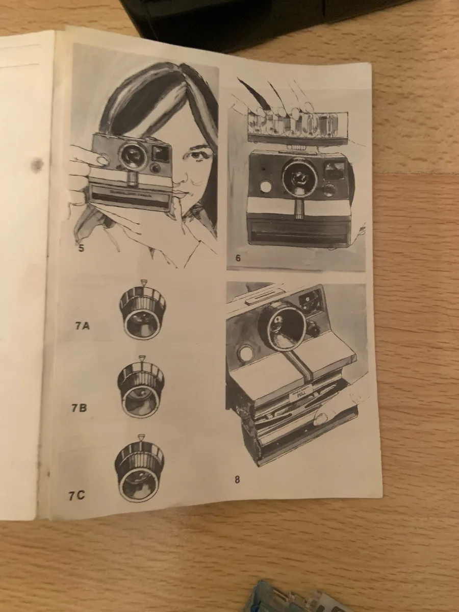Vintage 1970s Camera plus case, instructions etc - Image 4