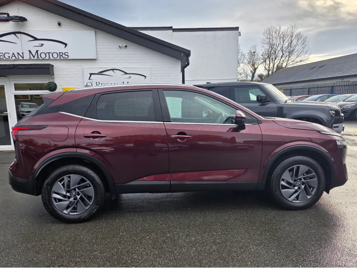 Nissan Qashqai 1.3 HYBRID SV MODEL - Image 2