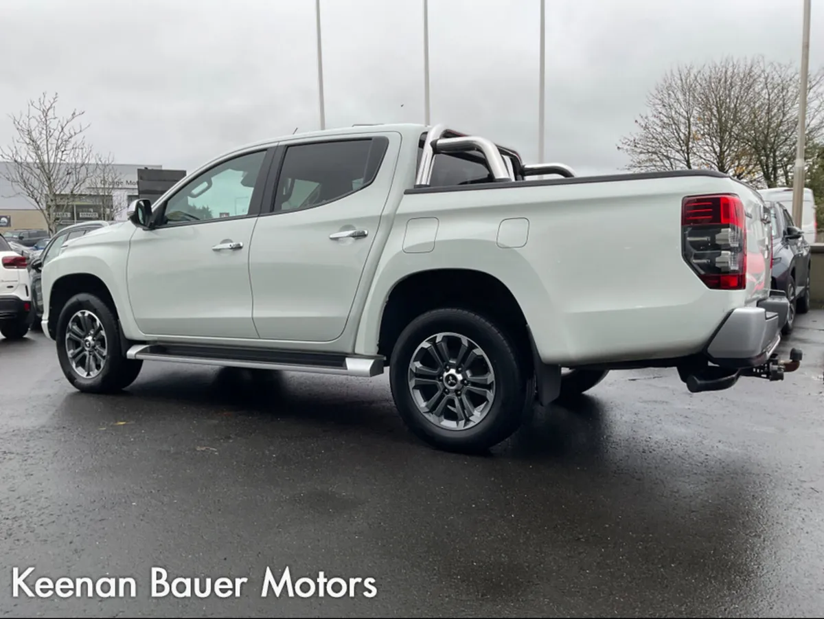 Mitsubishi L200 INTENSE 6AT 4DR AUTO 2.5 DID CR 4W - Image 3