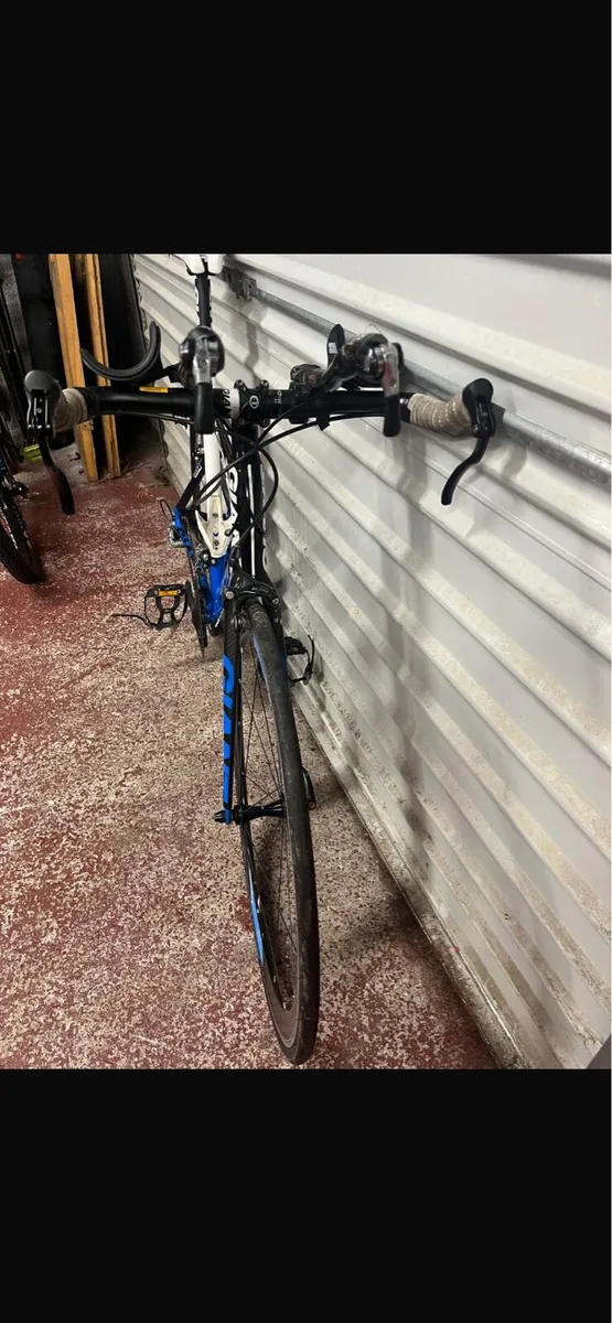 Giant Triathlon Bike - Image 4