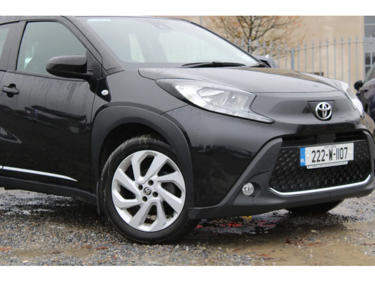 Toyota Aygo X X PULSE 4DR 1.0 - Image 3