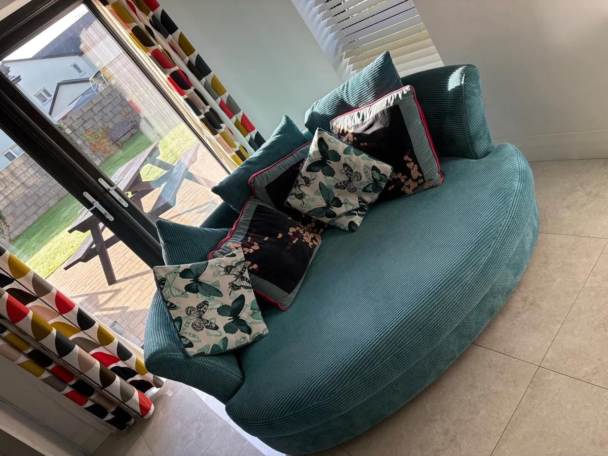 Furniture For sale - Image 3