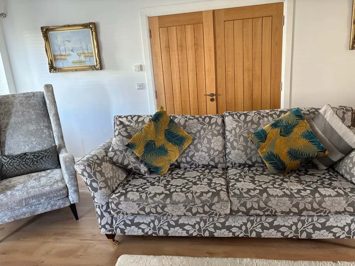 Furniture For sale - Image 4