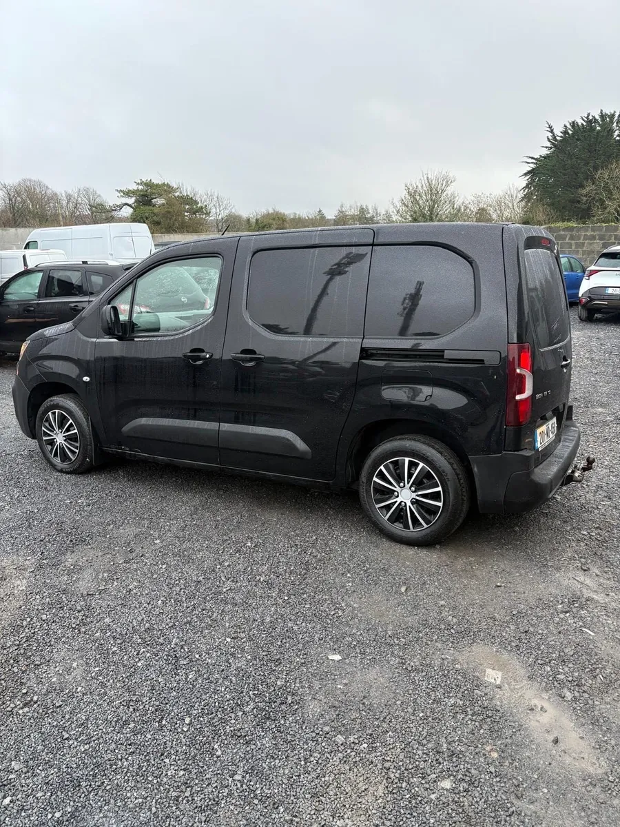 201 CITROEN BERLINGO DOE & TAX 2/26 - Image 3