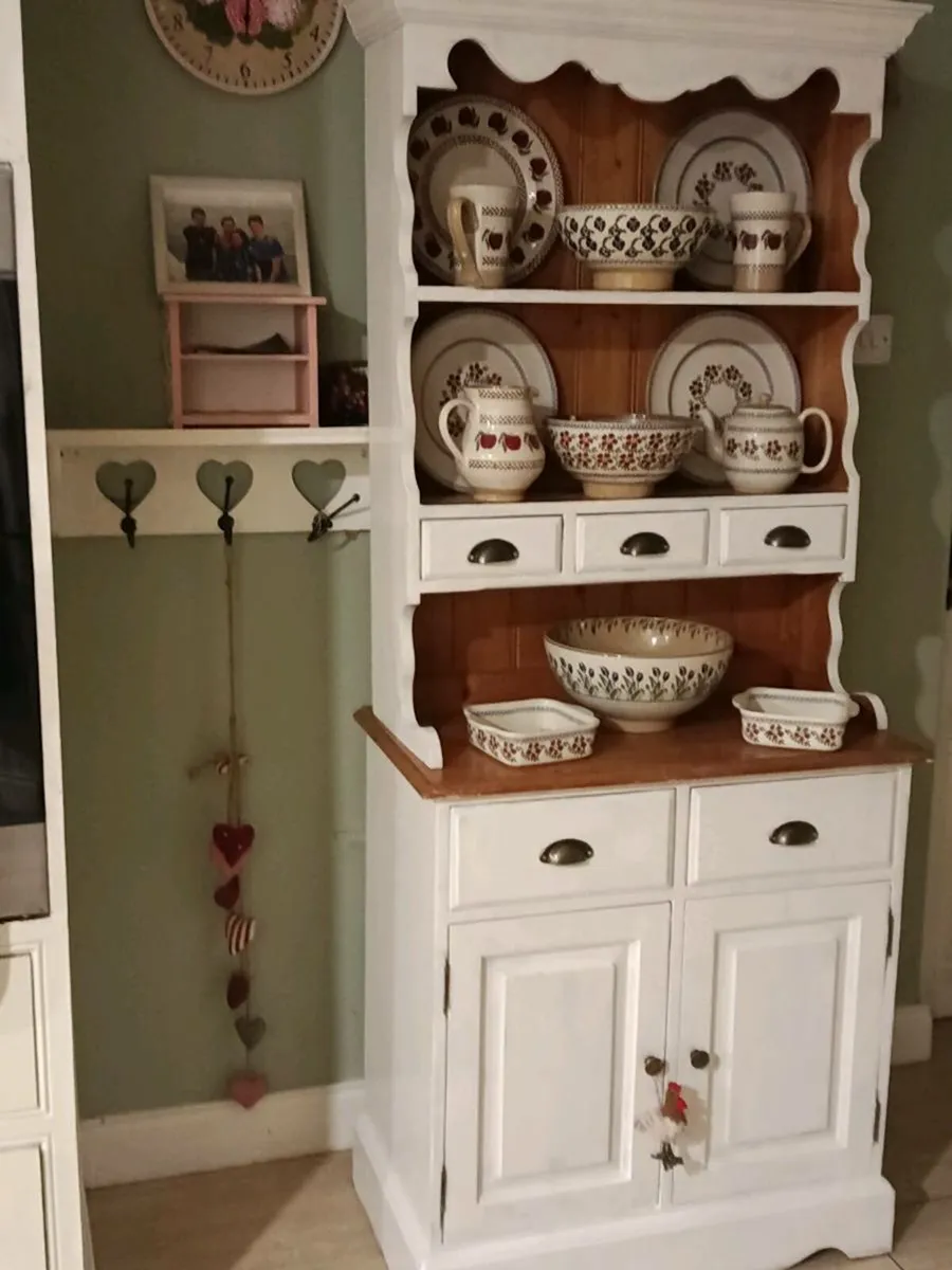 Solid cream kitchen dresser - Image 4