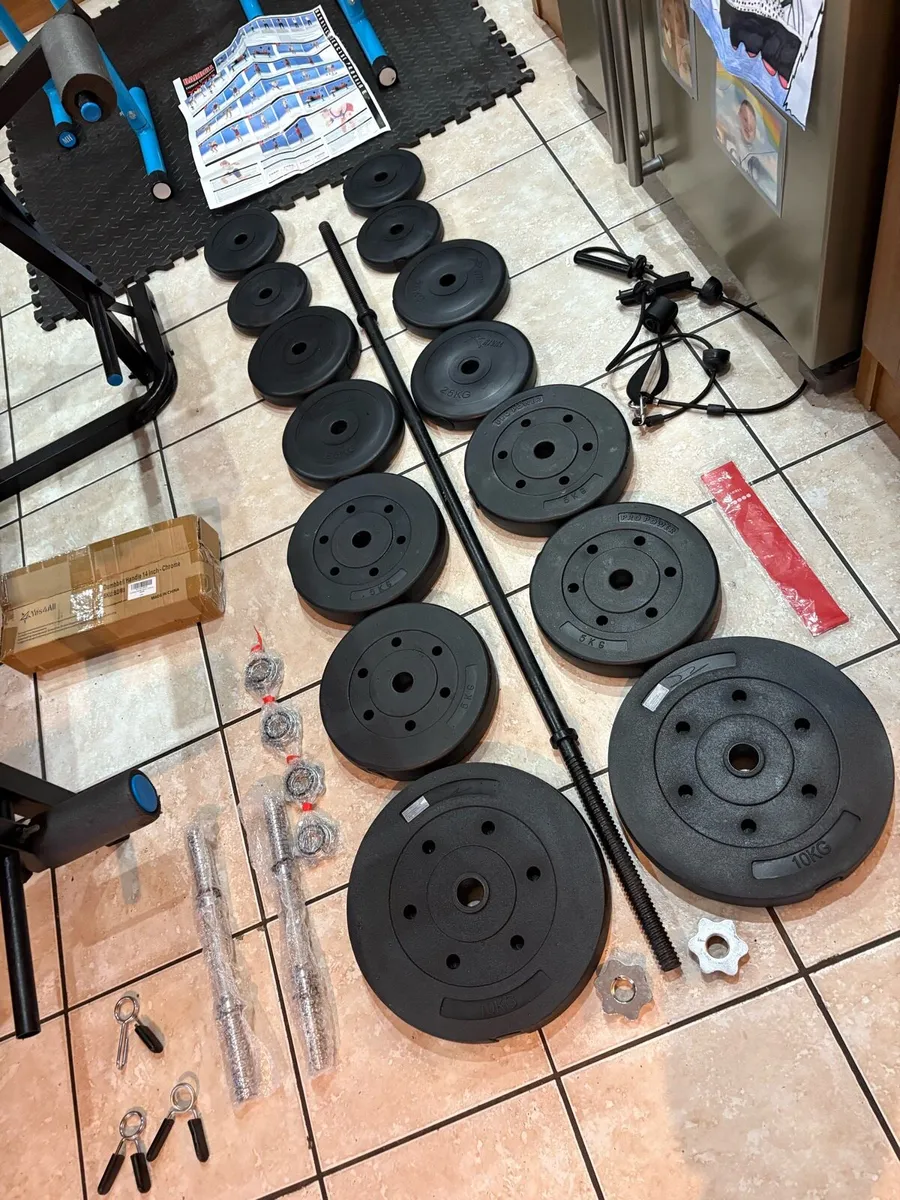 CHEAP GYM SET, BENCH, TRI DIP, WEIGHT, MAT, BARS!! - Image 3