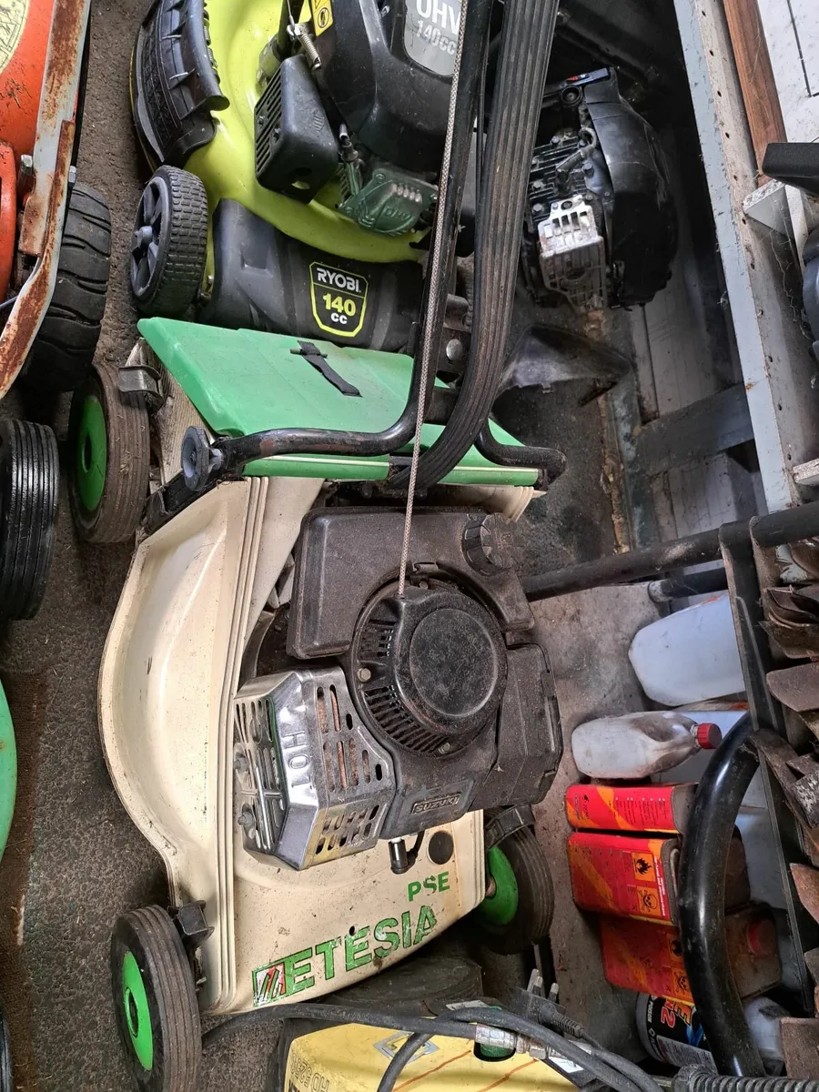 Lawnmower