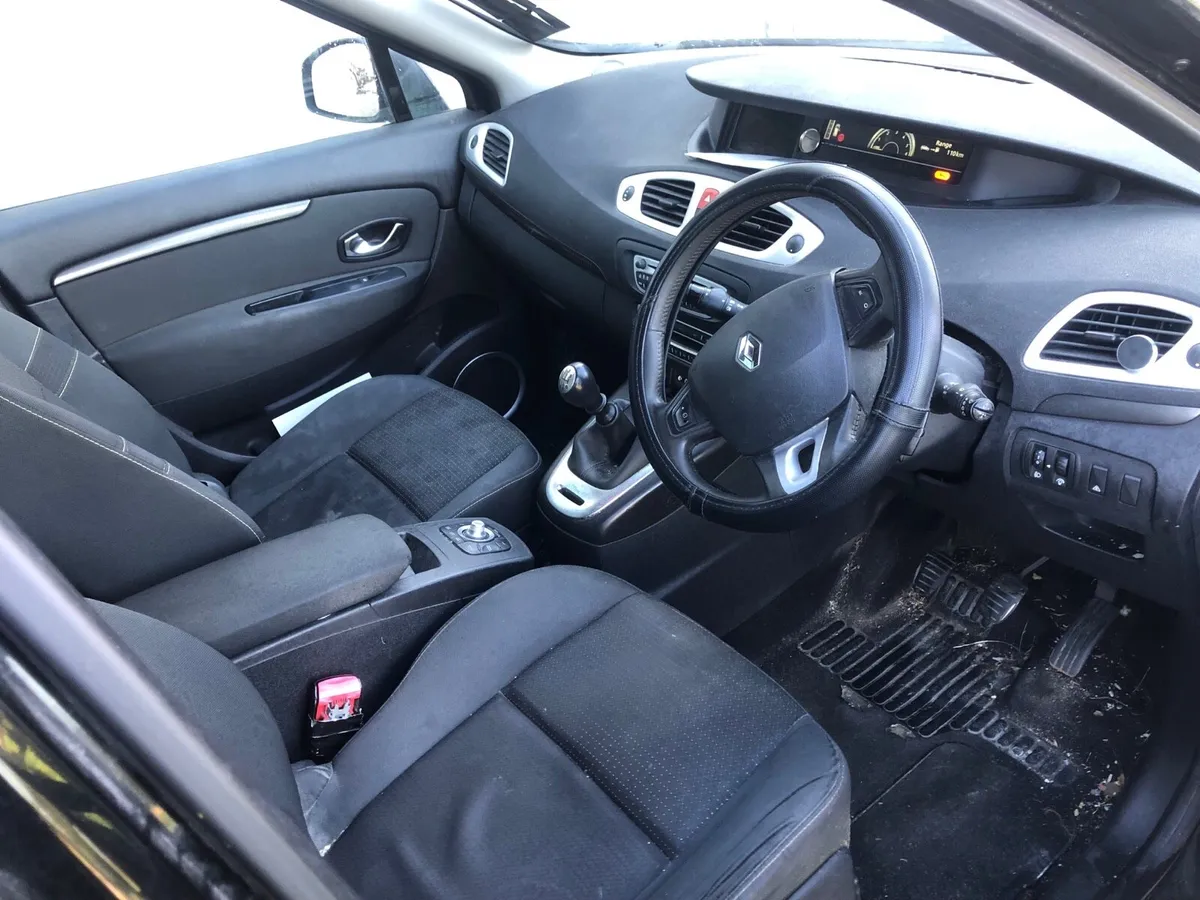 Renault Scenic ( tested ) - Image 2