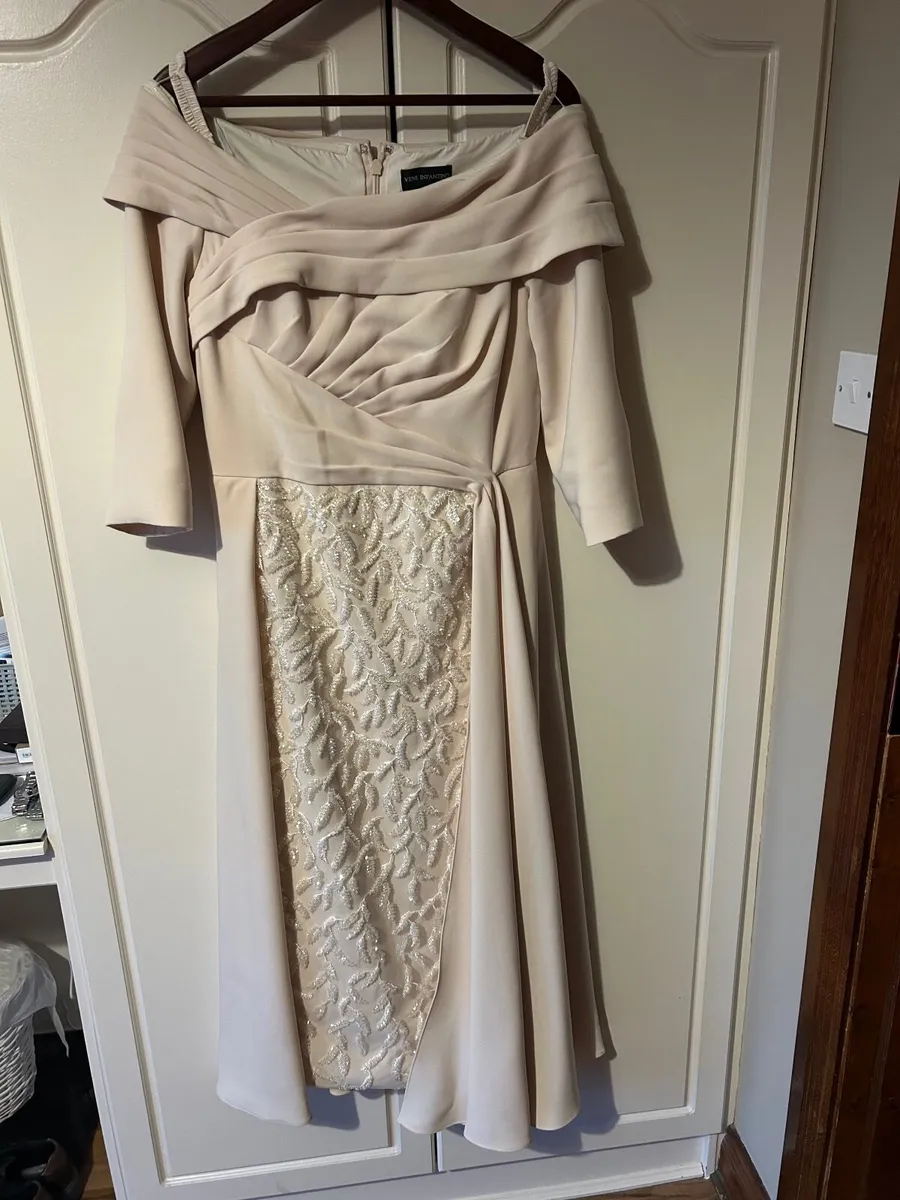 Mother of the bride/groom - Image 1