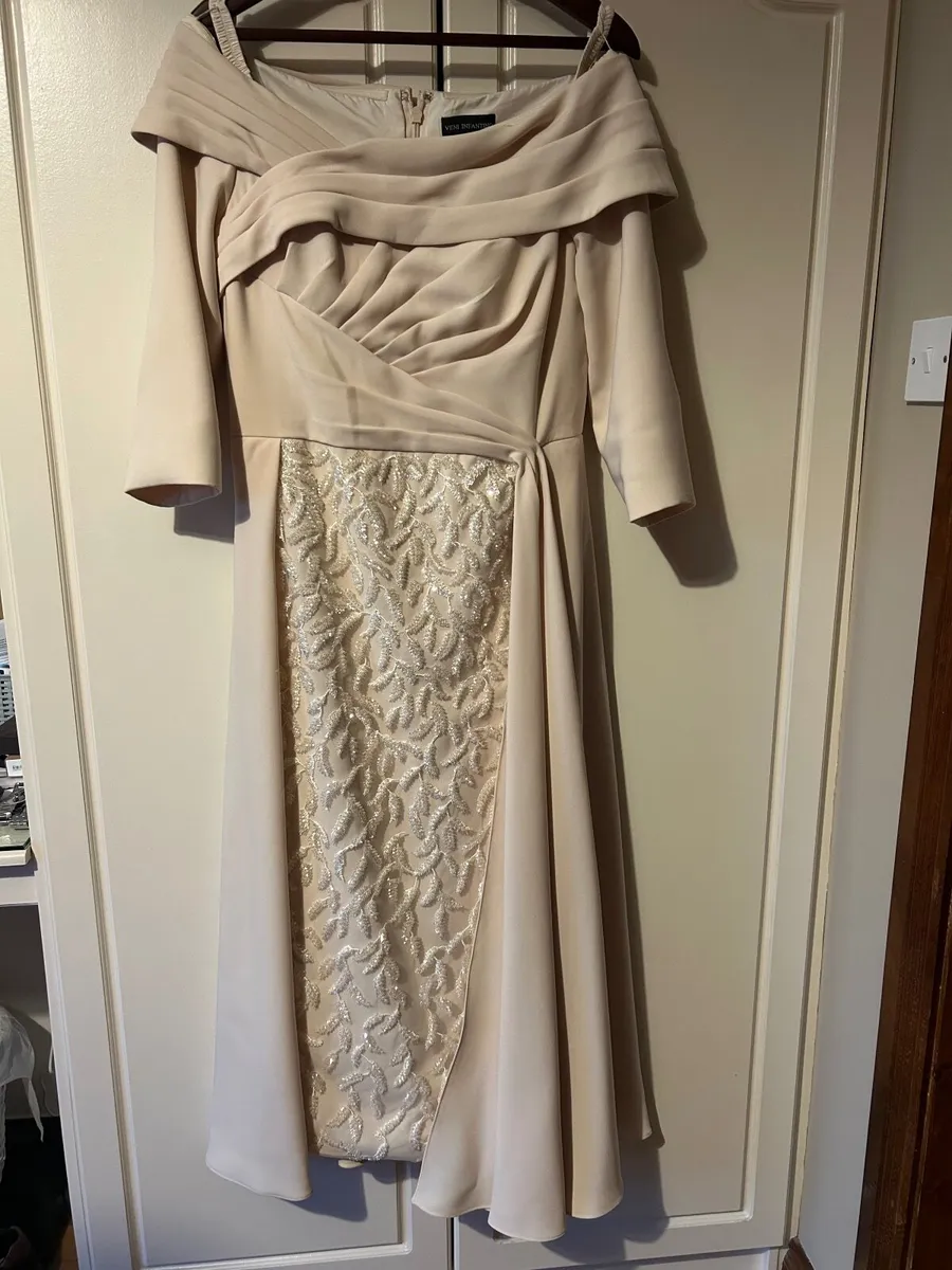 Mother of the bride/groom - Image 4