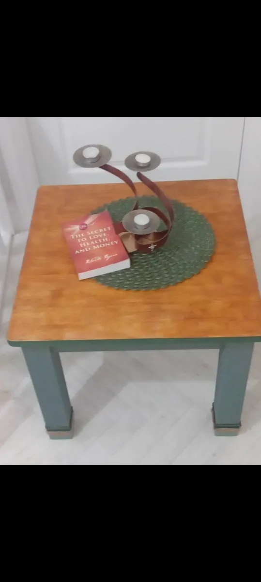 Coffee/Lamp table - Image 3