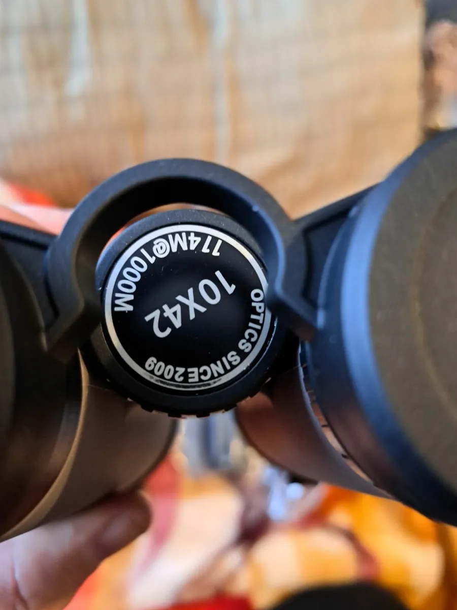 Binoculars - Image 3