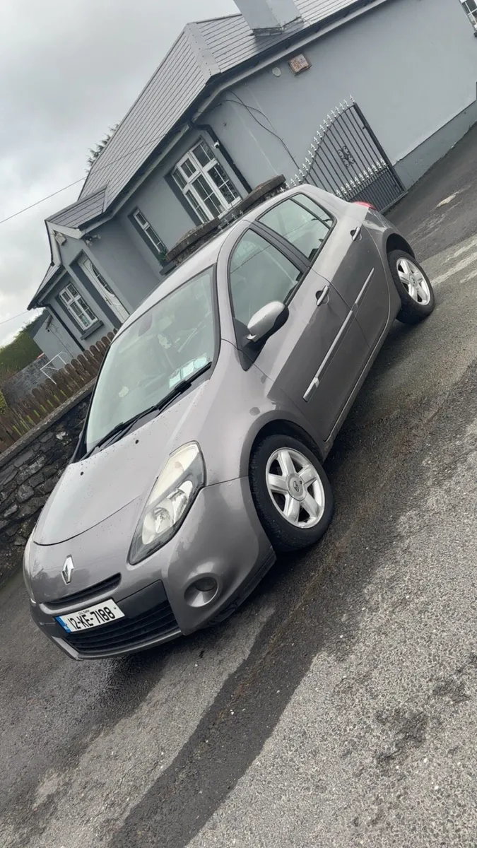 Long nct 2012 Clio - Image 2