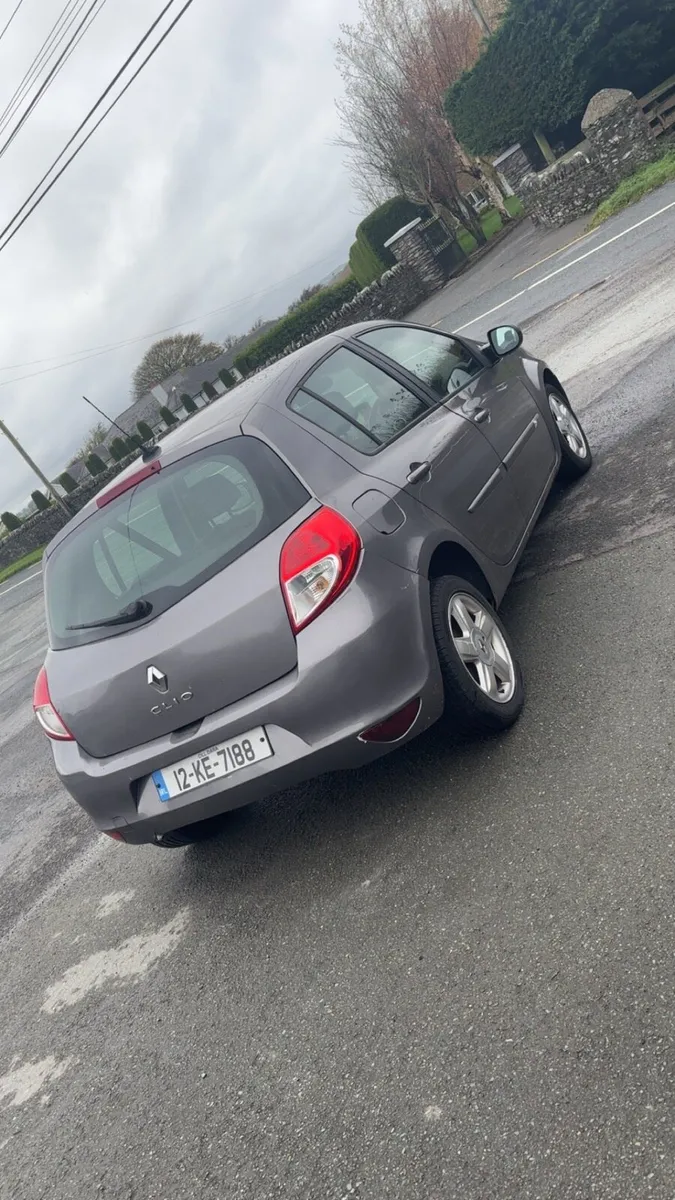 Long nct 2012 Clio - Image 4