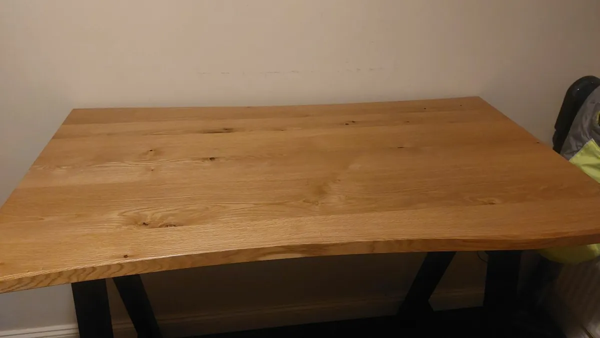 Kitchen table - Image 2