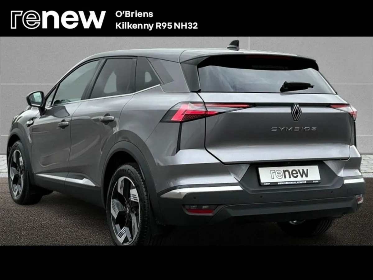 Renault Symbioz TECHNO 1.2 TCE 140 BHP 5DR *DEMO M - Image 3