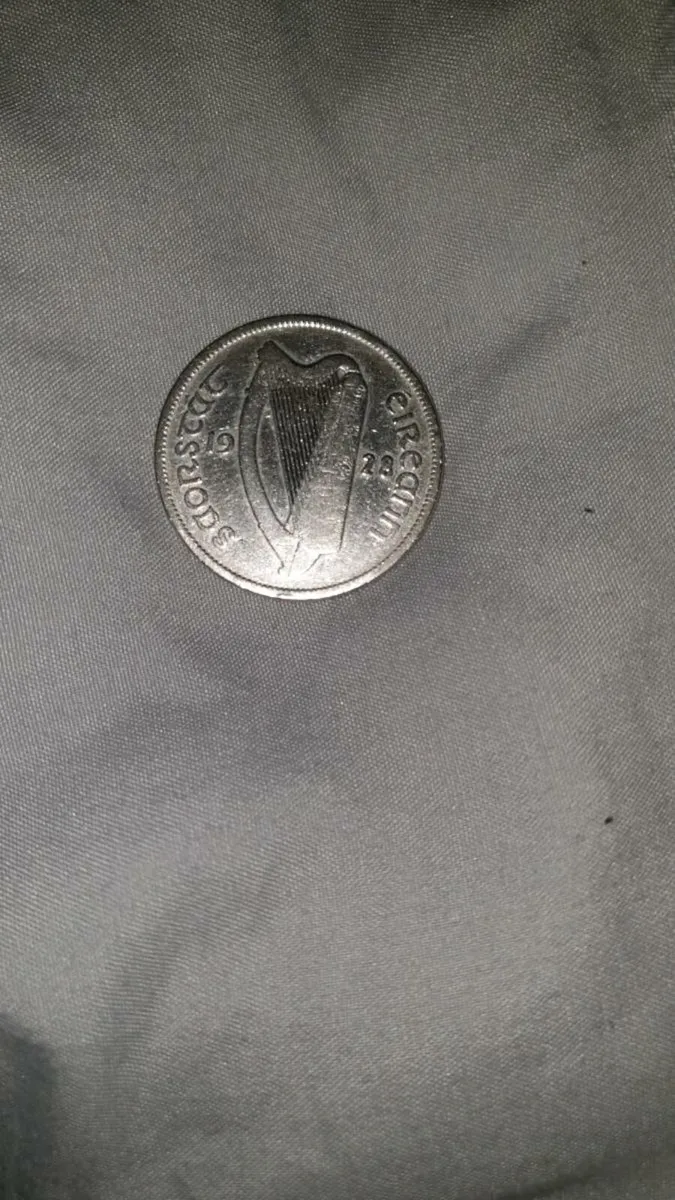 1928 ..HALF CROWN 👑 CION..75% SLIVER... - Image 2