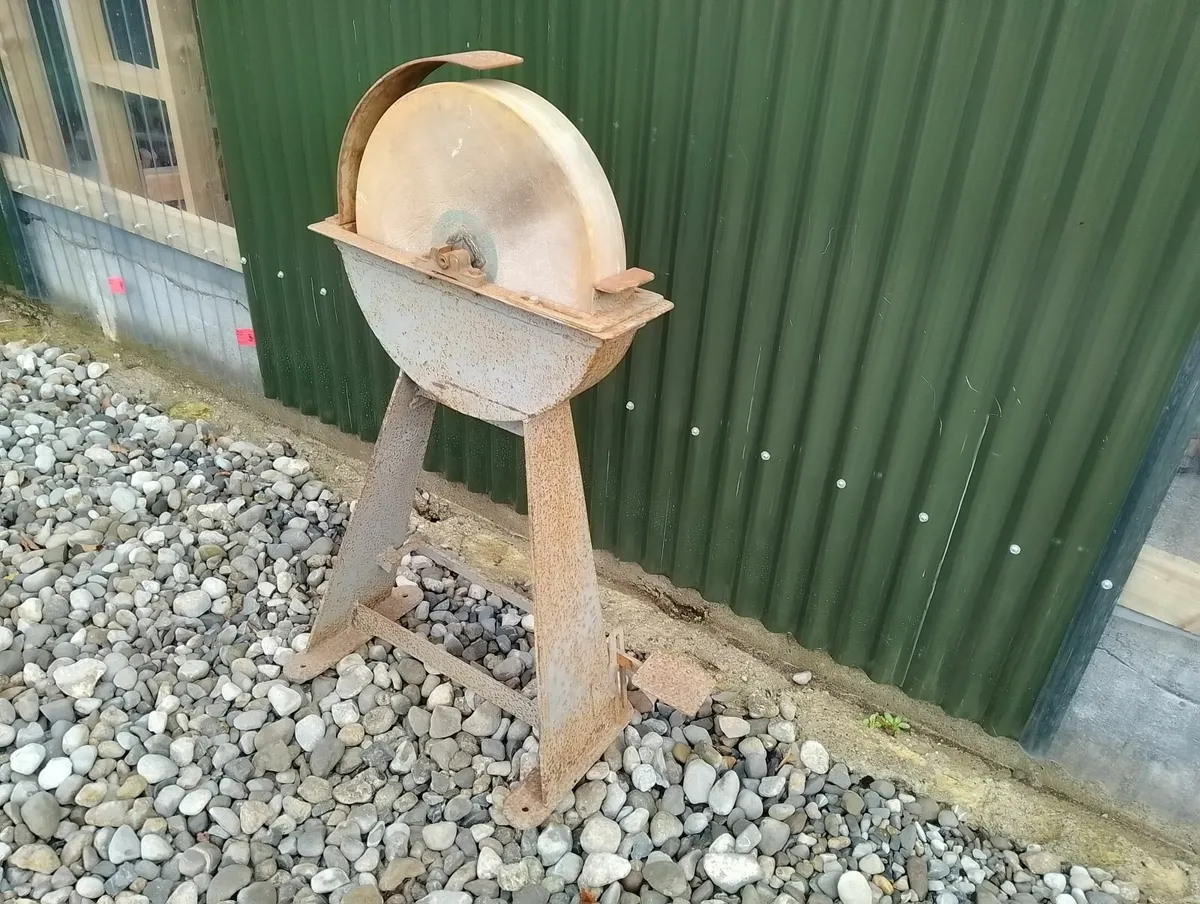 Grindstone - Image 4