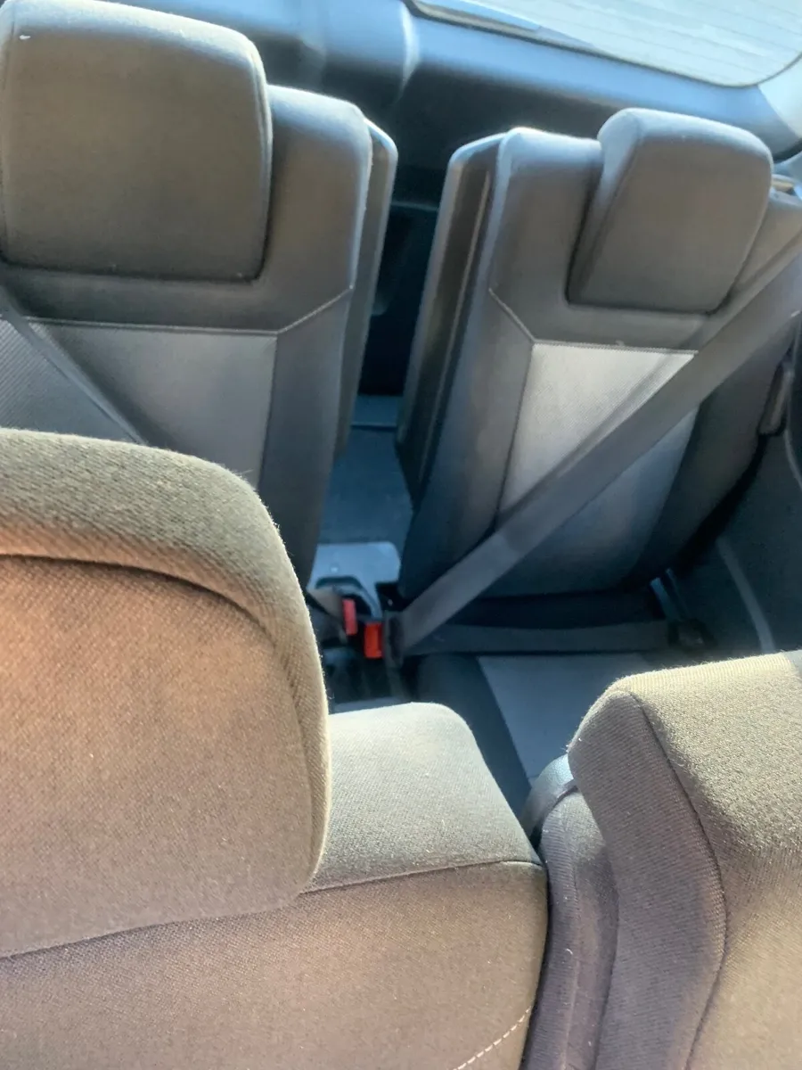 Vauxhall Zafira 2012 - Image 1