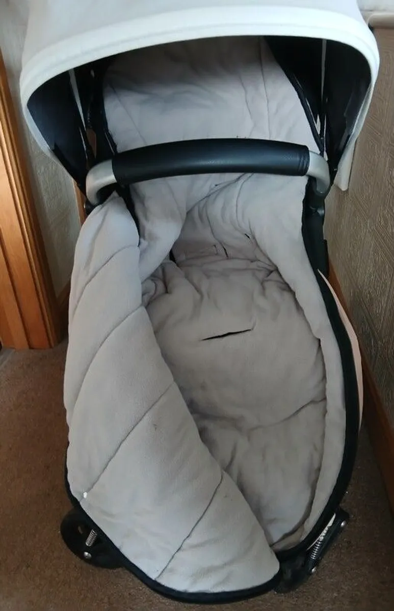 Bugaboo Cameleon travel system & car seat  fittings sunbrolly footmuff rain cover 130 euro comes from a pet and smoke free home OFFERS PLEASE - Image 2