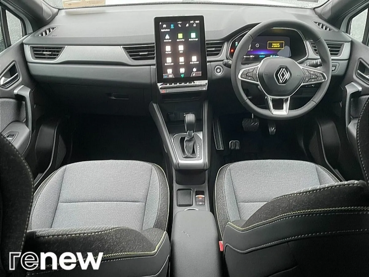 Renault Captur TECHNO E-TECH HYBRID 1.6 145 BHP AU - Image 2