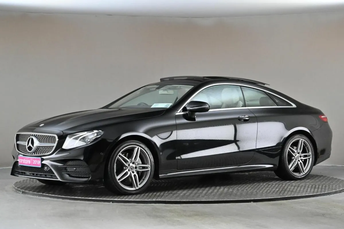 Mercedes-Benz E-Class E220 D COUPE AMG SPORT **EL. - Image 4