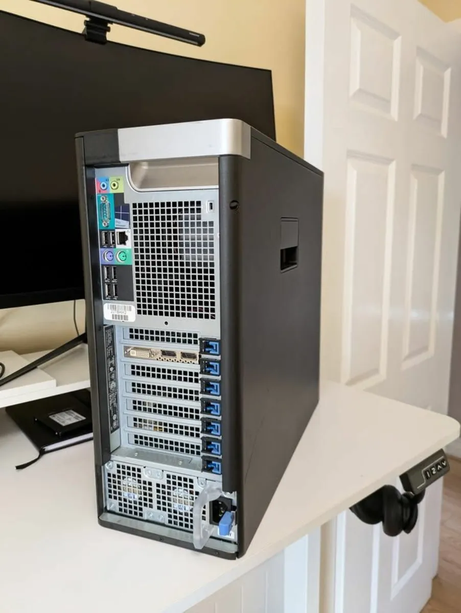 DELL Precision Tower 5810 - Image 3
