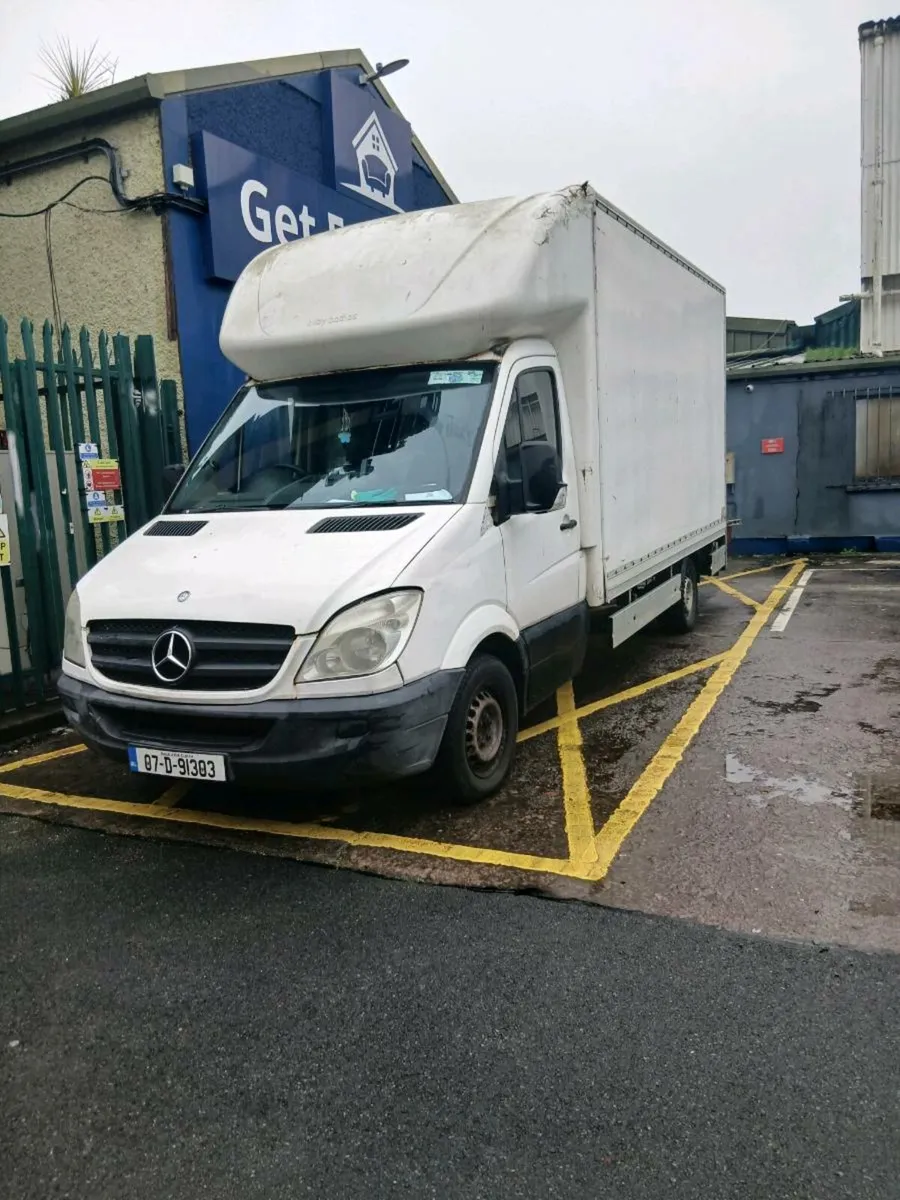 2007 SPRINTER VAN - Image 1