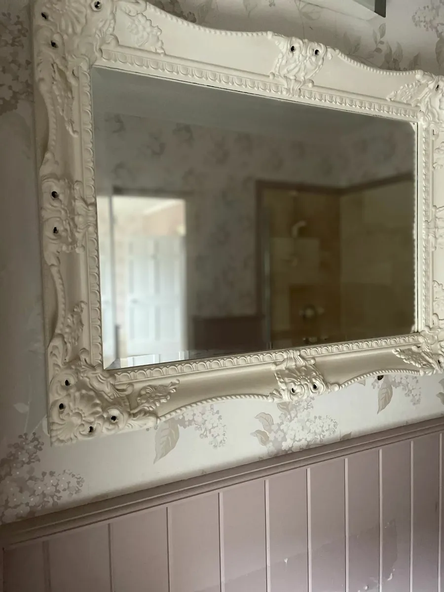 Rectangular Mirror with Cream-White Moulded Frame - Image 3