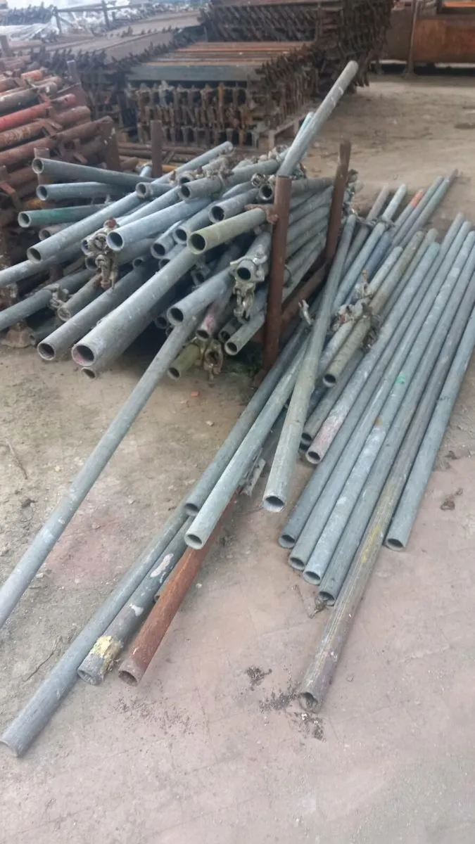 Scaffolding Tube 80c p/foot - Image 3