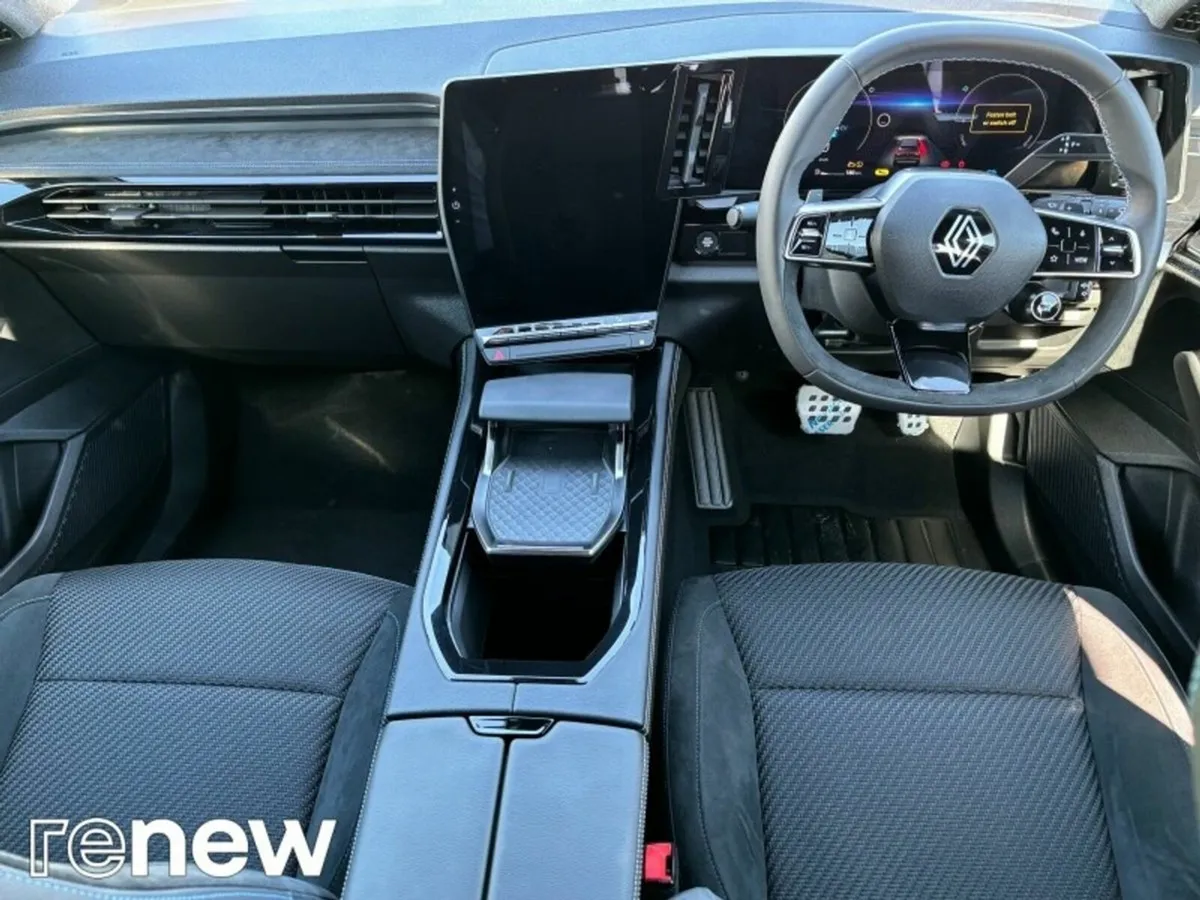 Renault Austral TECHNO ESPRIT ALPINE E-TECH HYBRID - Image 2