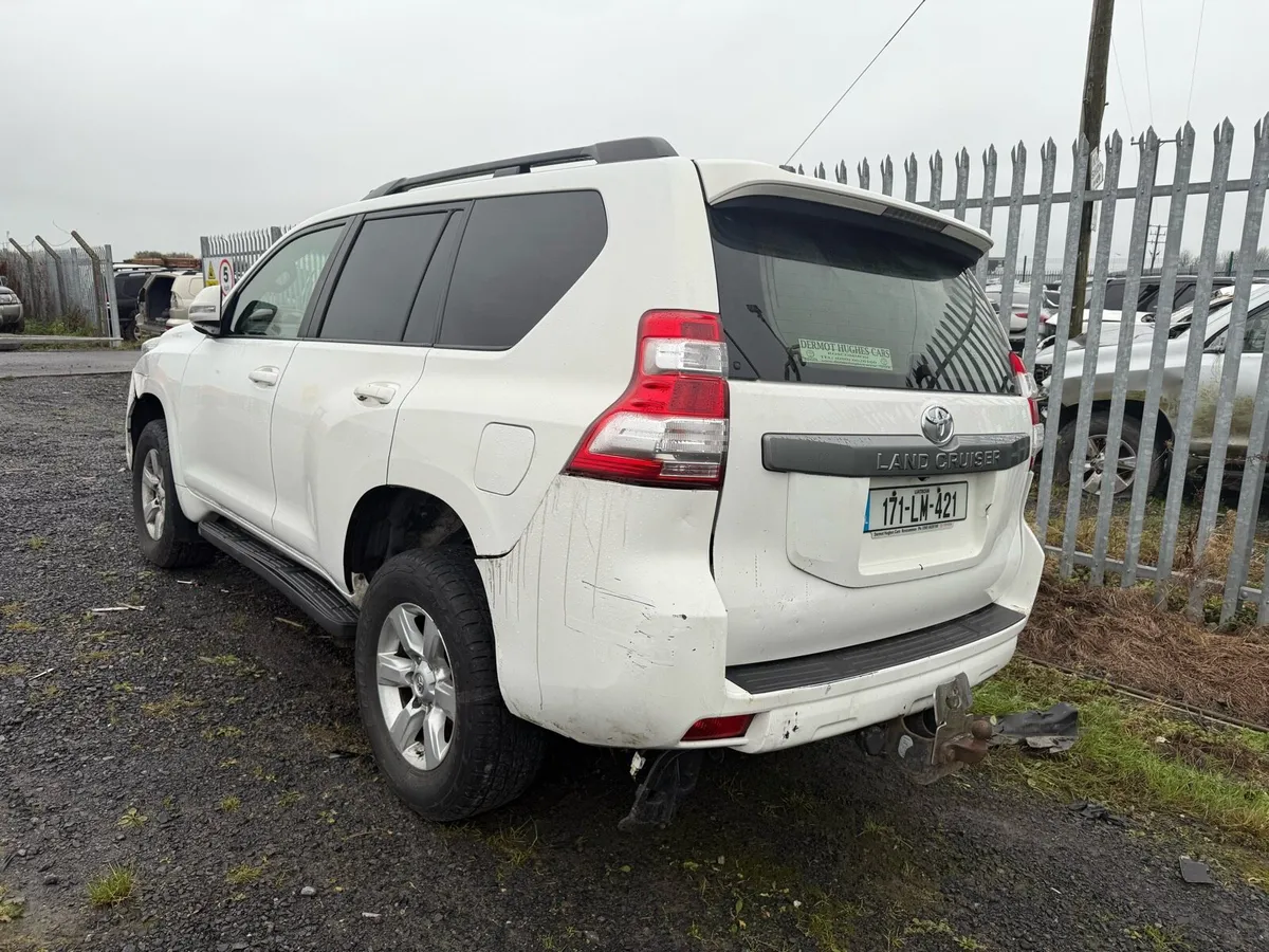 2017 Toyota Landcruiser 2.8d NEEDS ENGINE - Image 4