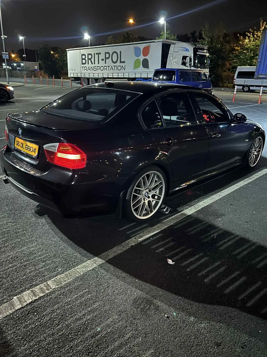 Bmw 320d msport - Image 4