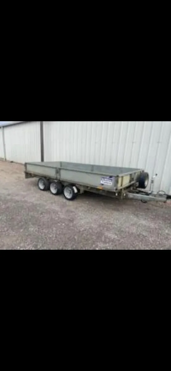 Iver Williams - Image 1