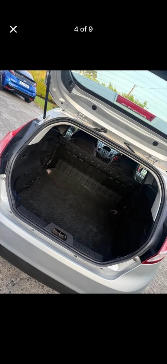 Fiesta van - Image 4