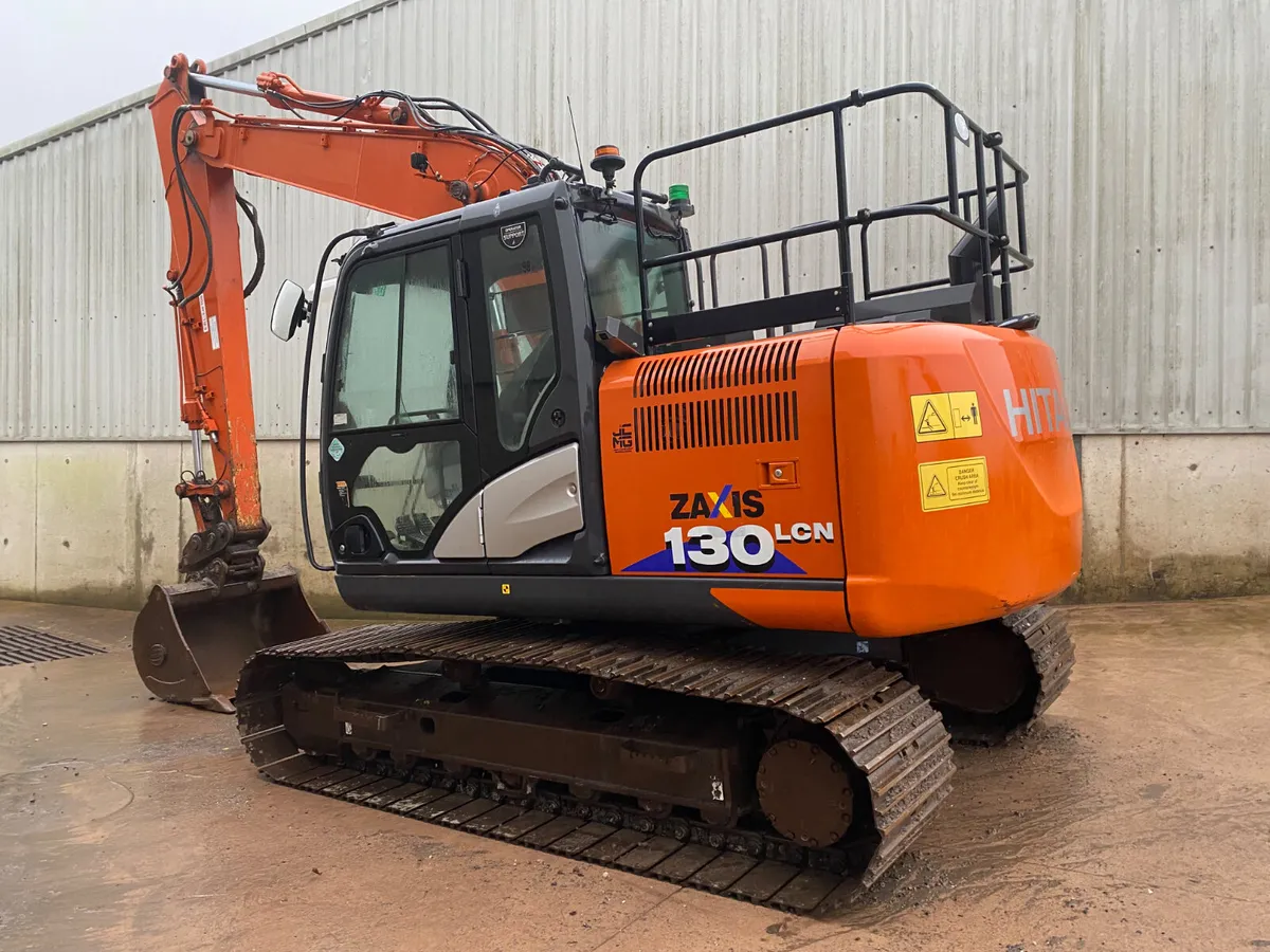 2020 HITACHI ZX130LCN-6 - Image 1