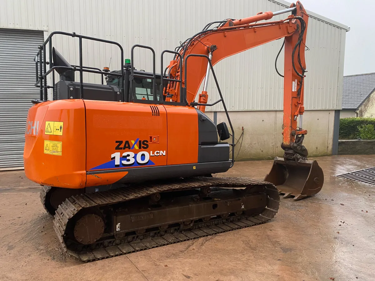 2020 HITACHI ZX130LCN-6 - Image 4