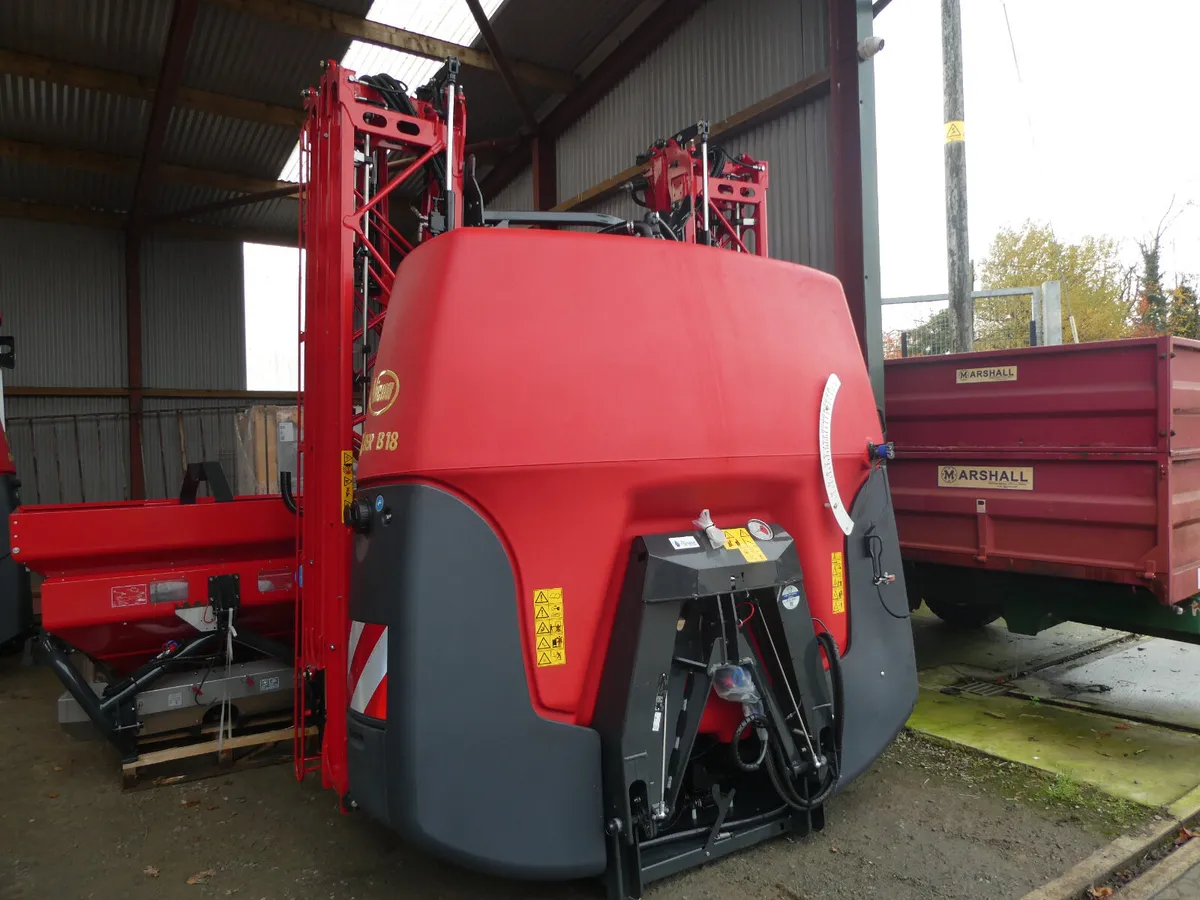 Vicon KV Crop Sprayers - Image 1