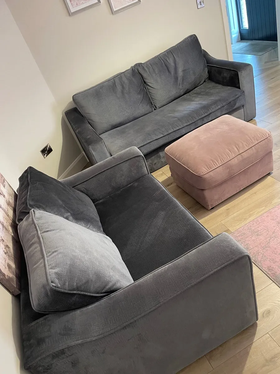 Navan Sofa Factory - Sofa - Image 1