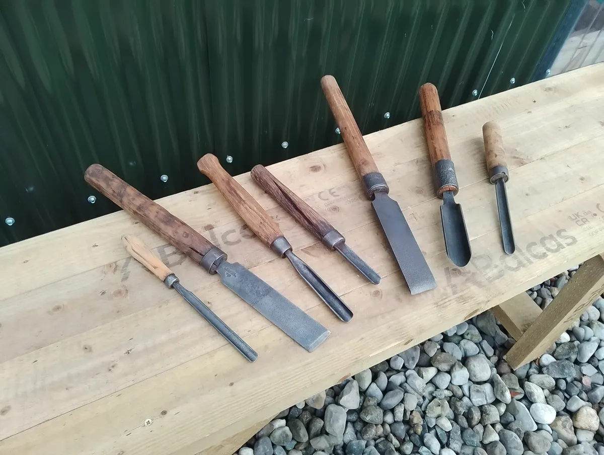 Chisels - Image 1