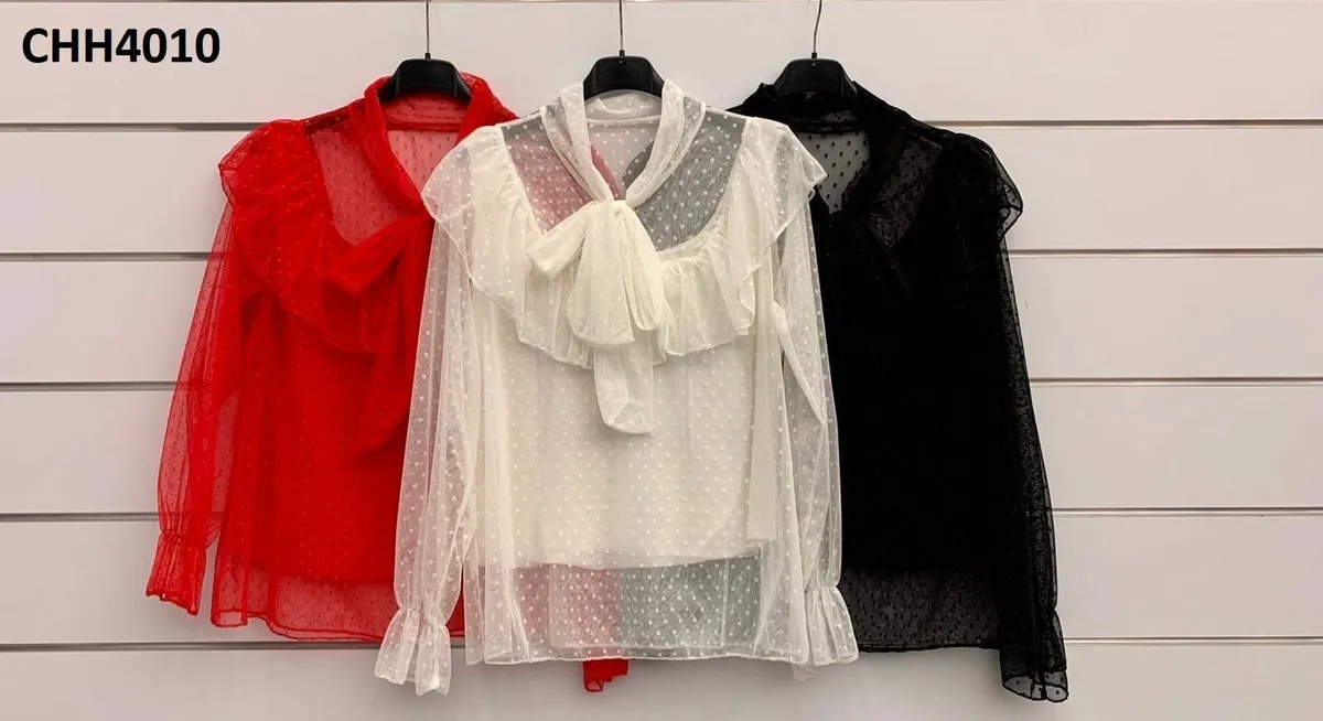 Lace blouse with a bow at the neck - Image 4