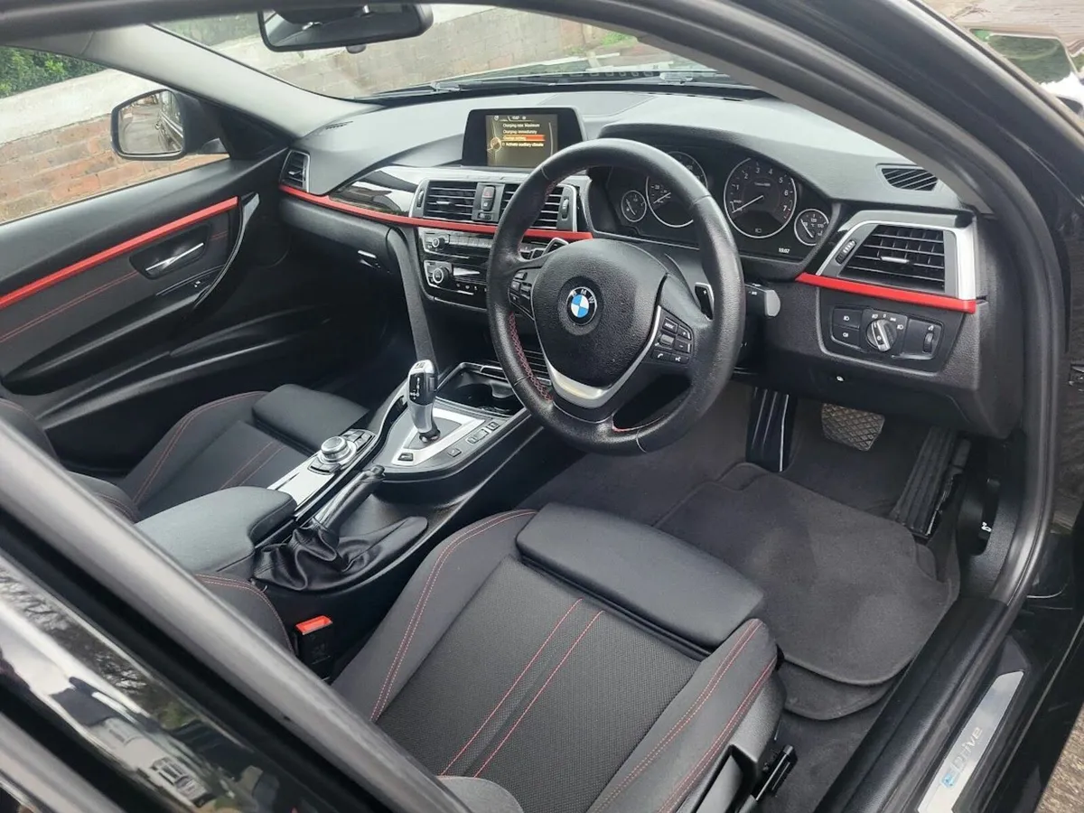 BMW 330e Sport (252 bhp) 93,000m | STUNNING - Image 3