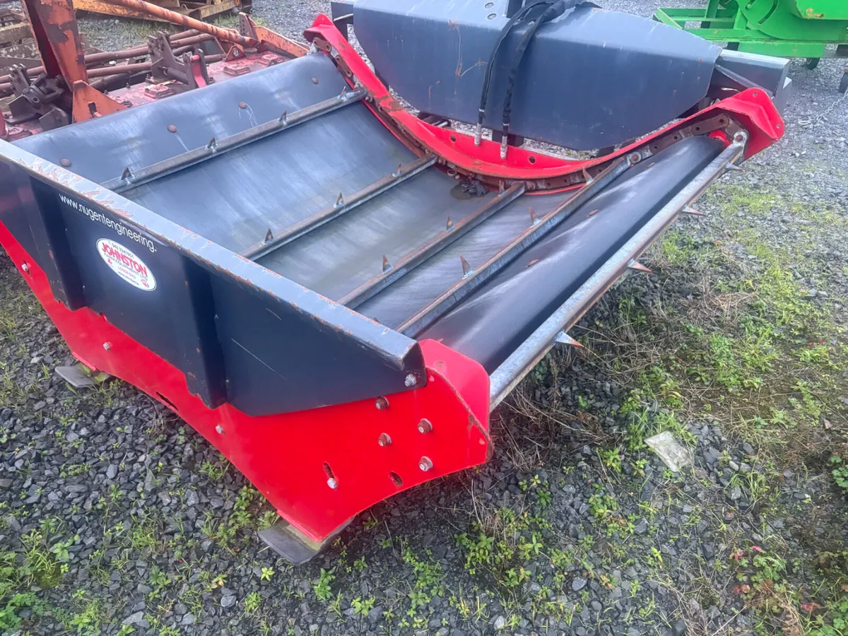 Nugent Bale Feeder - Image 4