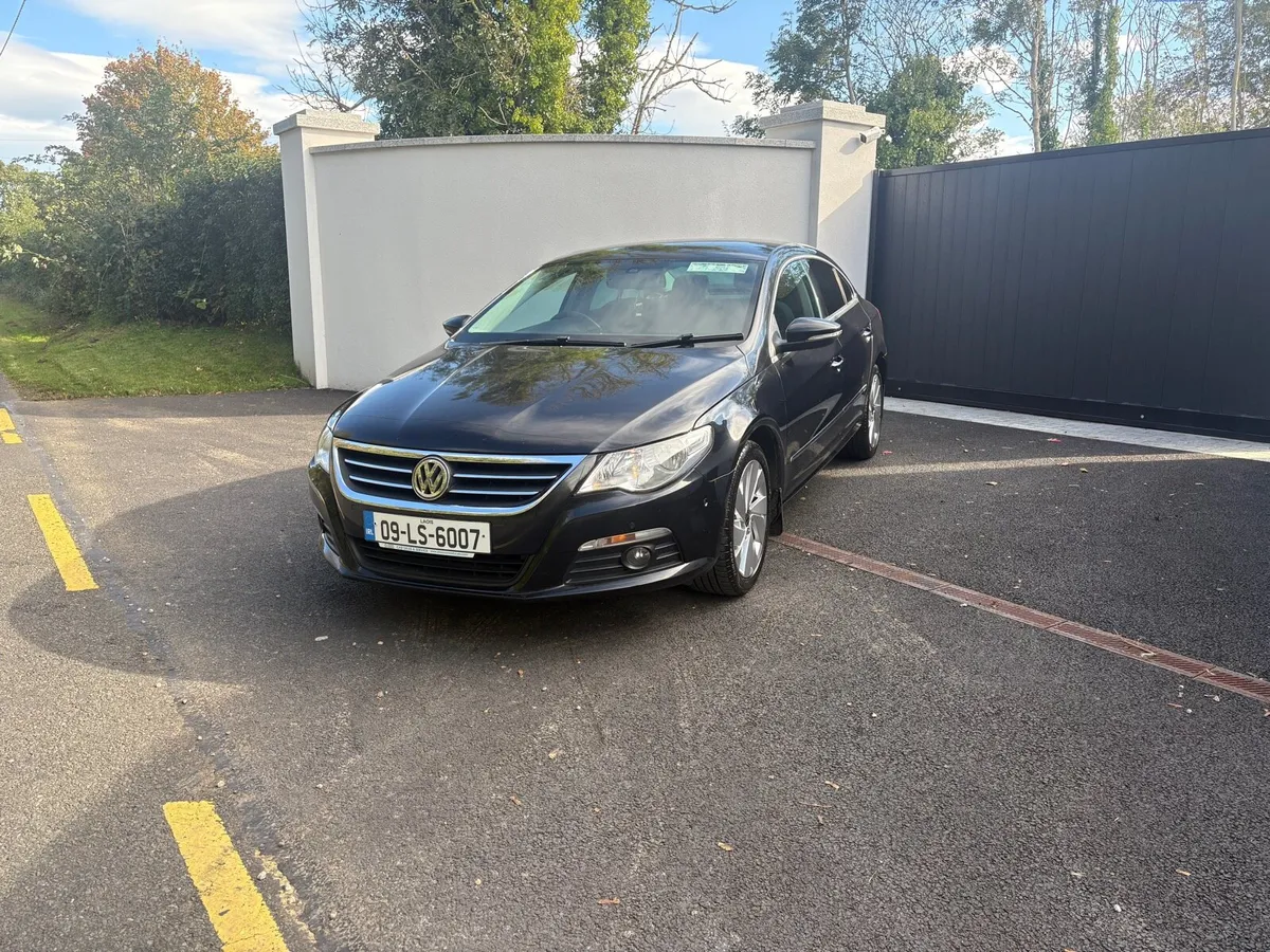 2009 VOLKSWAGEN PASSAT CC - Image 1