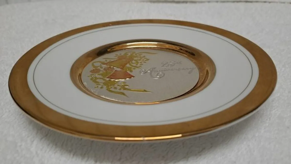 25th Wedding anniversary gift plate 24 kt gold - Image 3