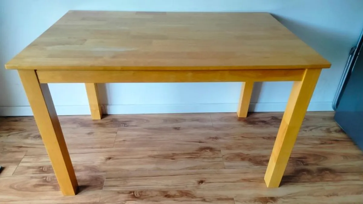 Kitchen table - Image 2