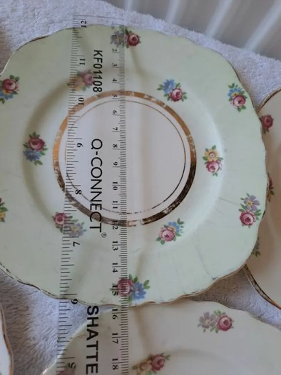 Colclough plates 1950s - Image 3