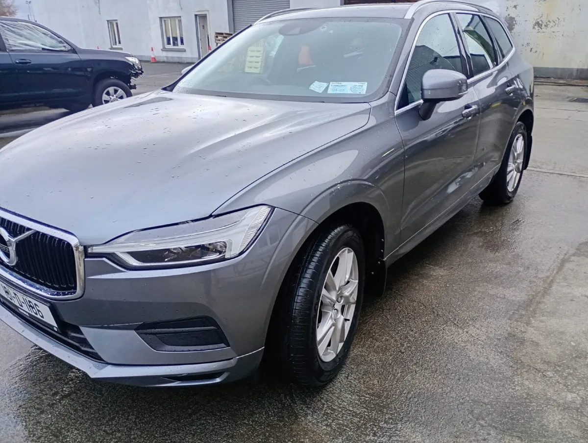 Volvo XC60 2018 - Image 3